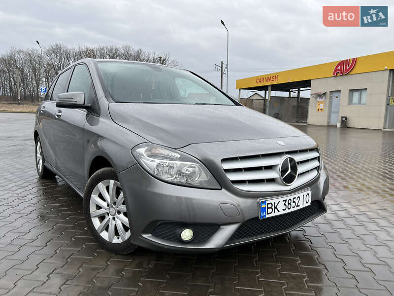 2014 mercedes-benz b180 cdi