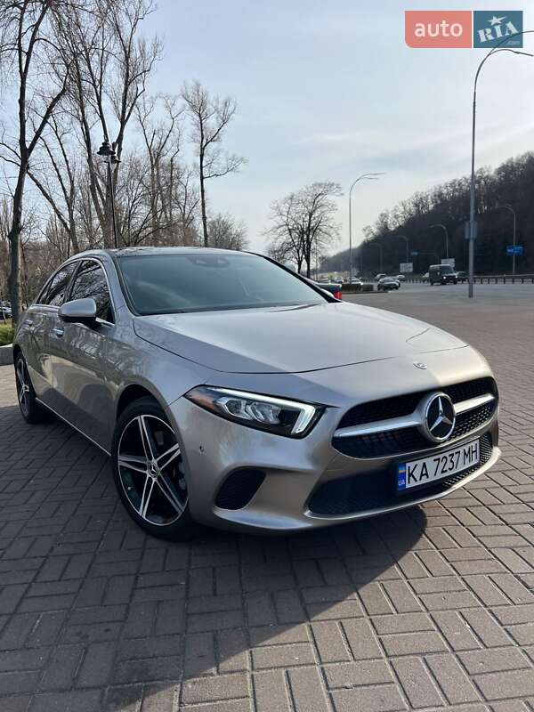 2019 mercedes-benz a-class