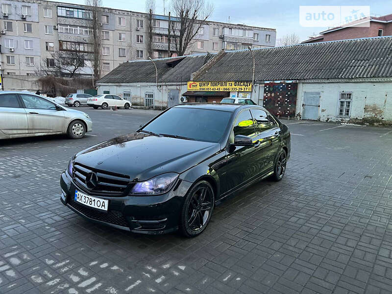 2011 mercedes-benz c 250