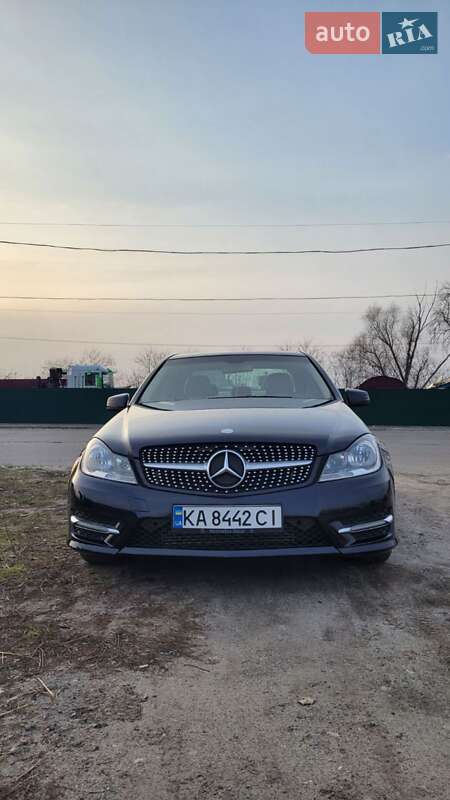 2011 mercedes-benz c-250