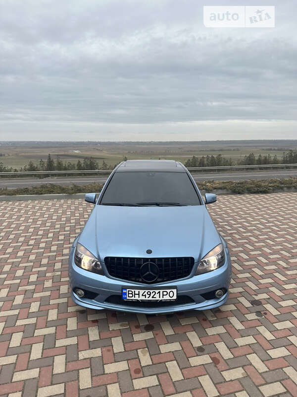 2011 mercedes-benz c 300