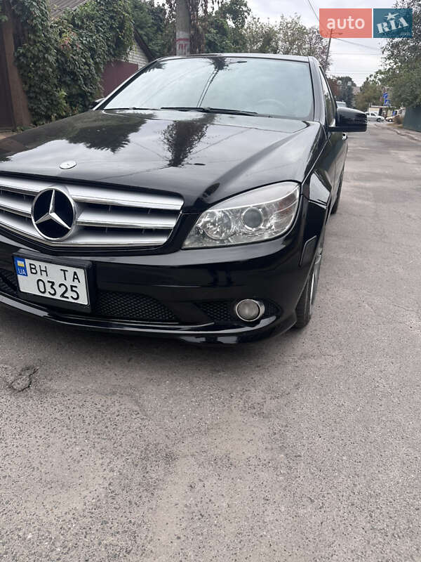 2010 mercedes-benz c 300