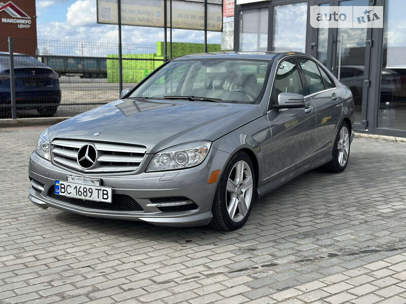 2010 mercedes-benz c 300