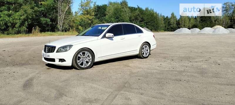 2010 mercedes-benz c 300