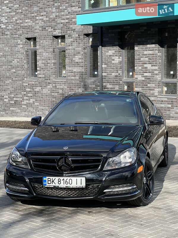 2014 MERCEDES-BENZ C-Class