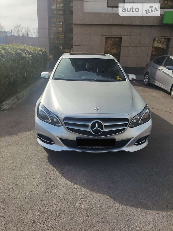 2015 mercedes-benz e 220