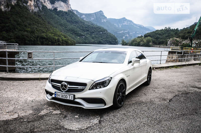 2015 mercedes-benz cls 63 amg