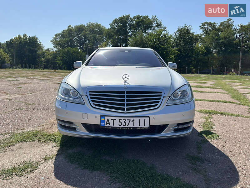 2011 mercedes-benz s 550