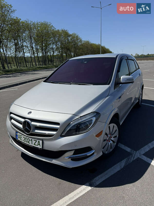 2017 mercedes-benz b 250e