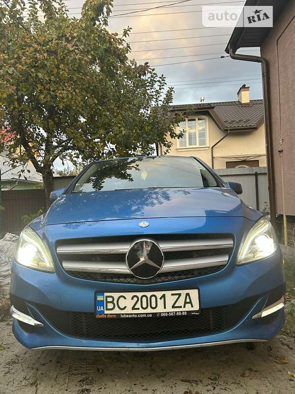 2014 mercedes-benz b-250