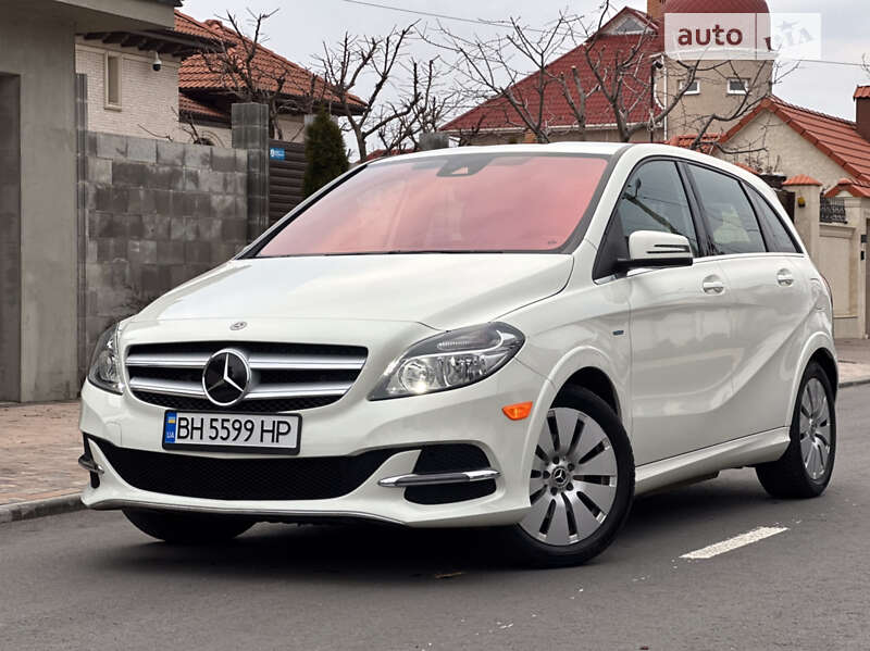 2017 mercedes-benz b 250e