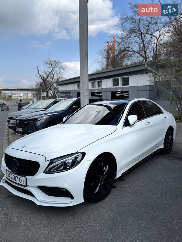2017 mercedes-benz c-220-d