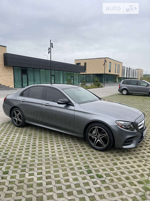 2017 mercedes-benz e 300