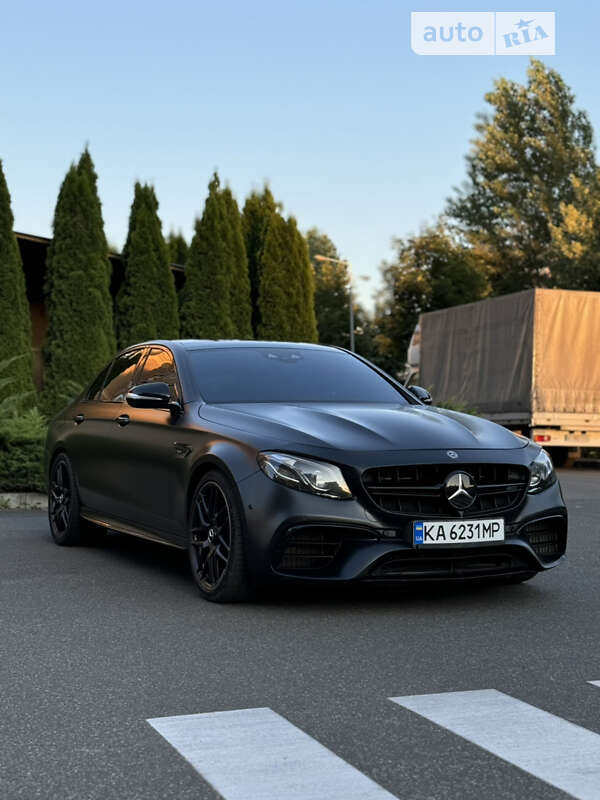 2017 mercedes-benz e 63 amg