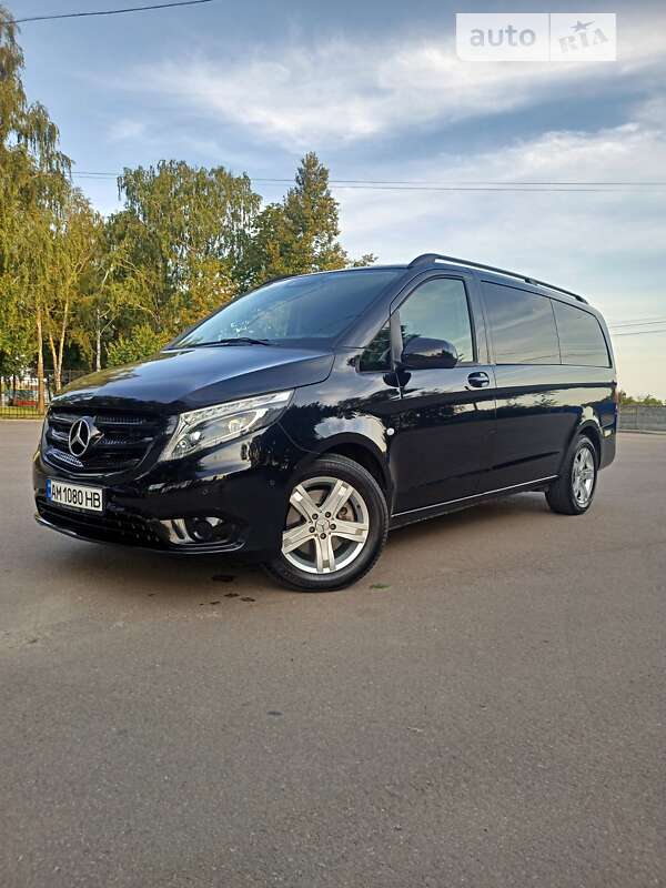 2017 mercedes-benz vito 119