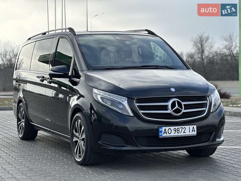 2015 mercedes-benz v 250