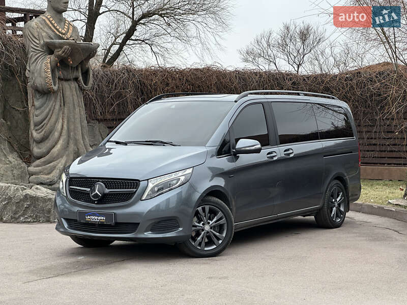 2015 mercedes-benz v 250