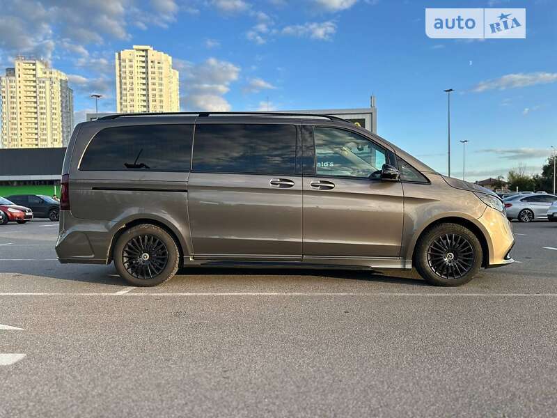 2015 mercedes-benz v 250