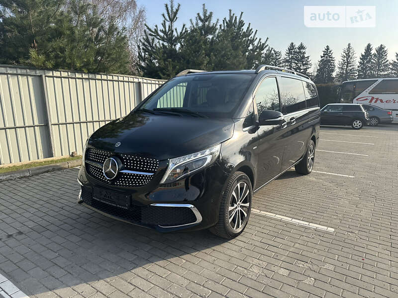 2015 mercedes-benz v250