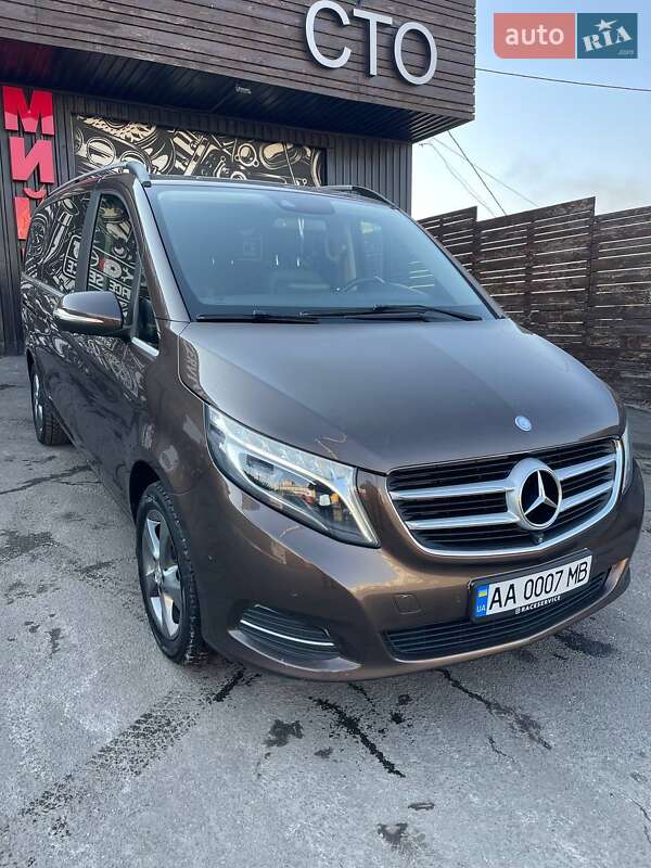 2016 mercedes-benz v 250