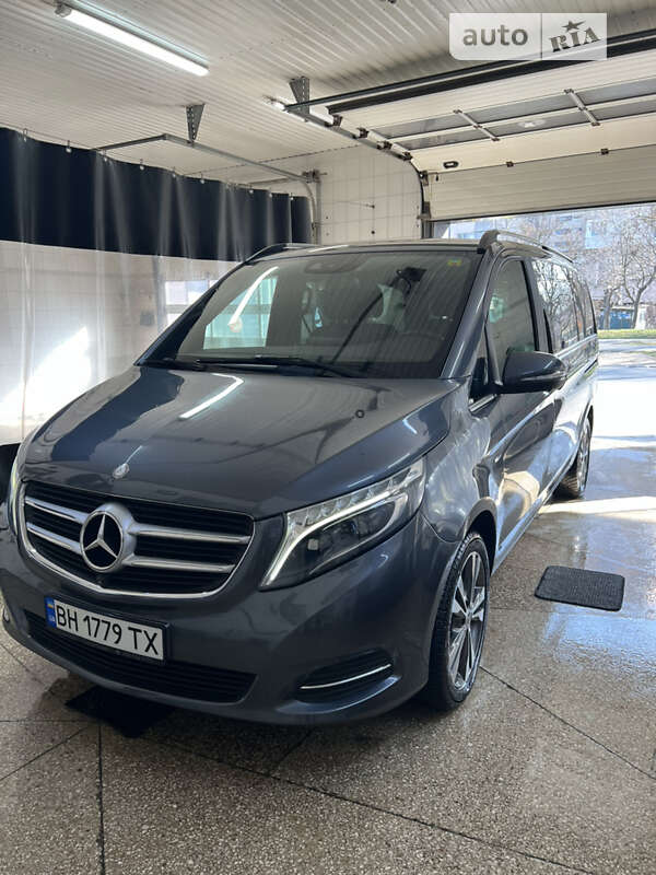 2016 mercedes-benz v 250