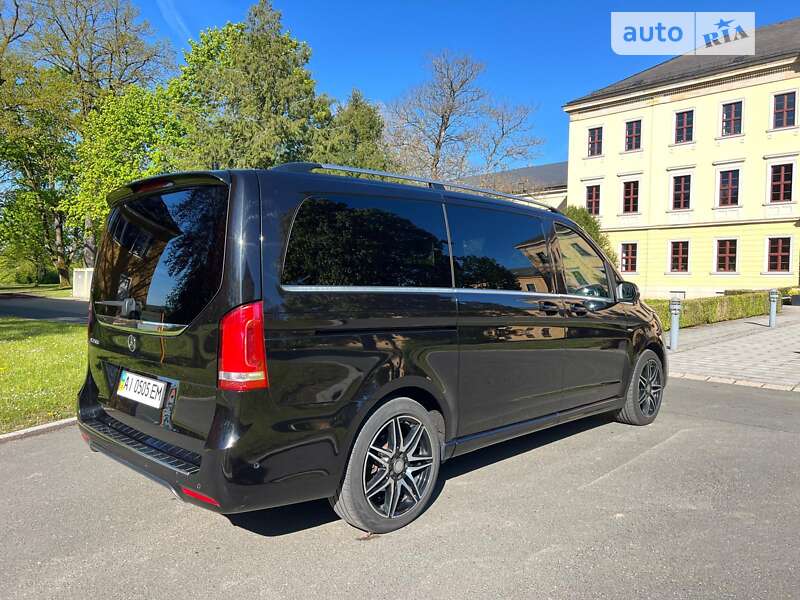 2017 mercedes-benz v 220 d