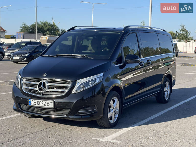 2018 mercedes-benz v 250