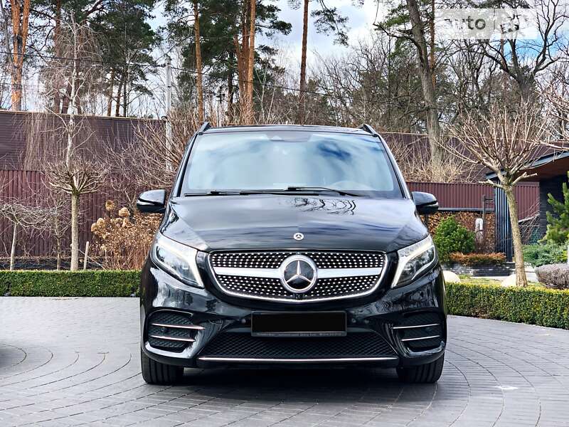 2018 mercedes-benz v 250