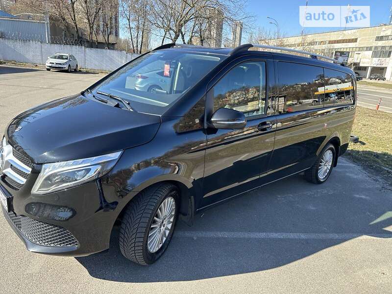 2019 mercedes-benz v 220 cdi