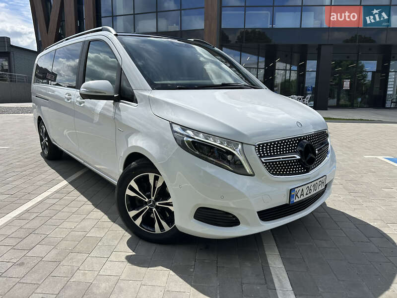 2015 mercedes-benz v250