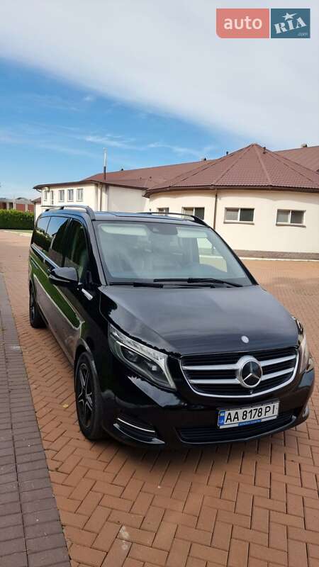 2015 mercedes-benz v 250