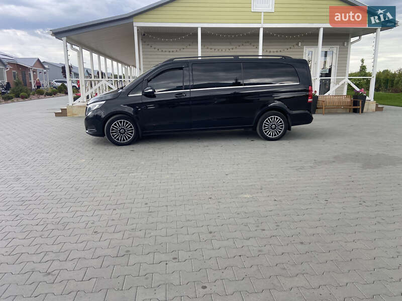 2015 mercedes-benz v 220 d