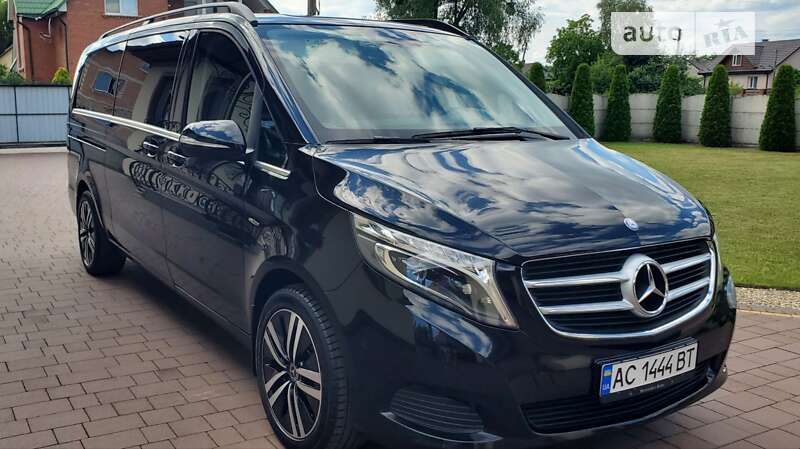 2016 mercedes-benz v 220 cdi