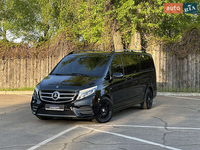 2017 mercedes-benz v-250-
