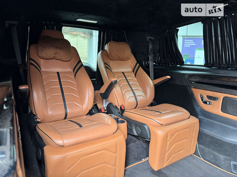 2017 mercedes-benz v 220 cdi