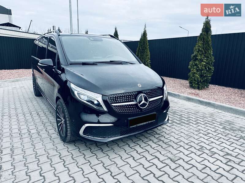 2018 mercedes-benz v-250-