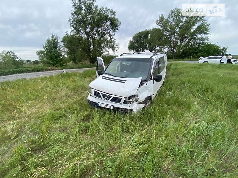 2002 mercedes-benz vito 112cdi