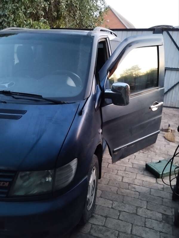 2003 mercedes-benz vito