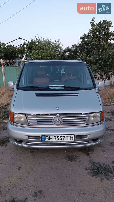 2003 mercedes-benz 110