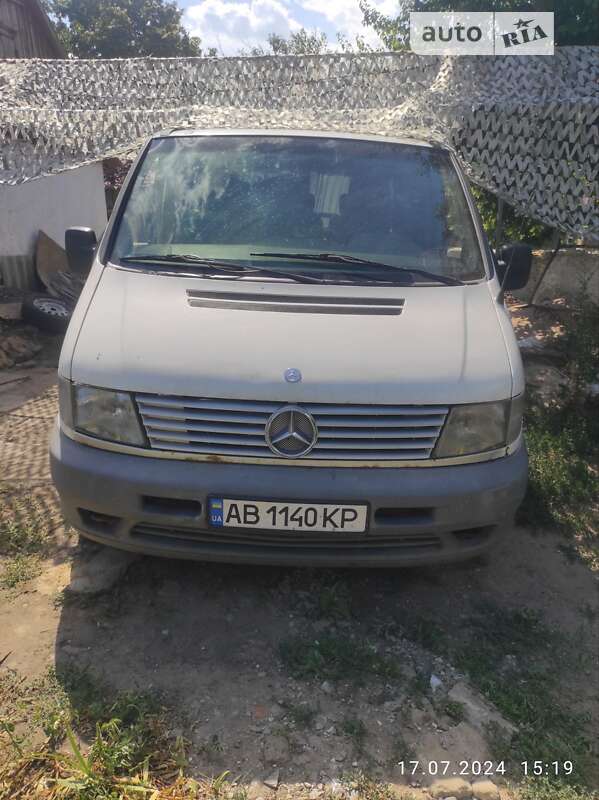 2002 mercedes-benz 110