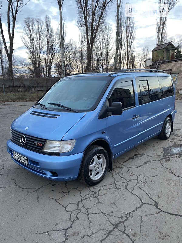 2002 mercedes-benz vito 112