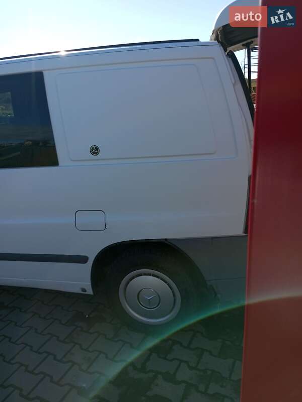 2003 mercedes-benz 110 dk