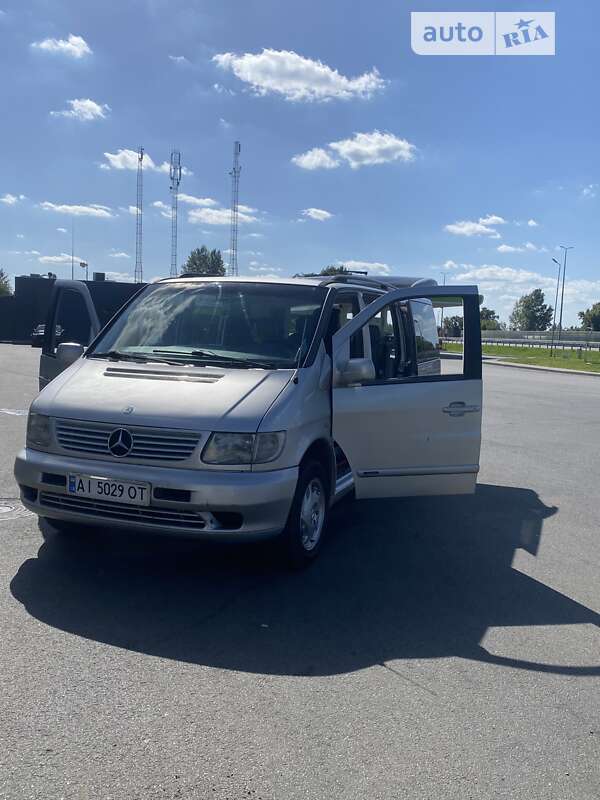 2003 mercedes-benz 108 d