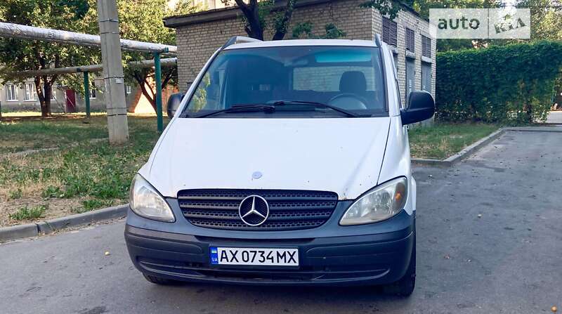 2004 mercedes-benz vito 111 cdi