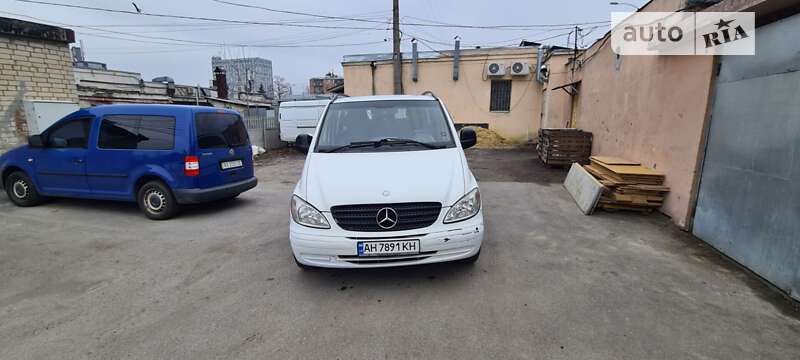 2004 mercedes-benz vito