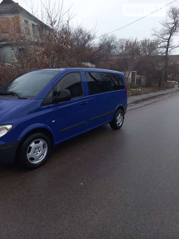 2004 mercedes-benz vito