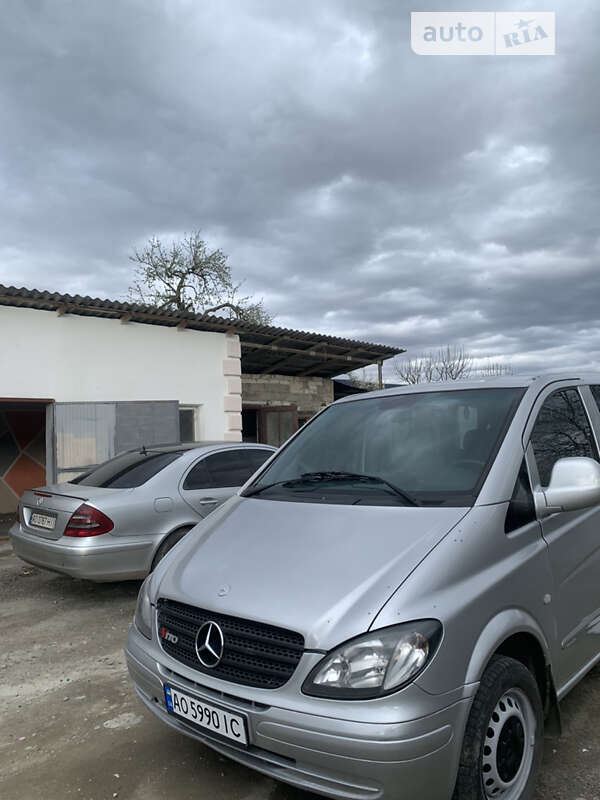 2004 mercedes-benz vito