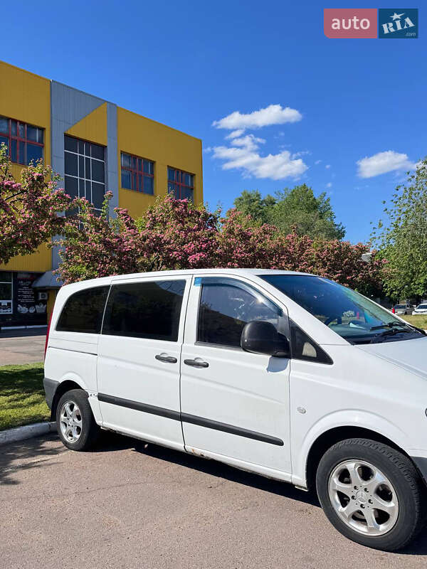 2004 mercedes-benz vito 111 cdi