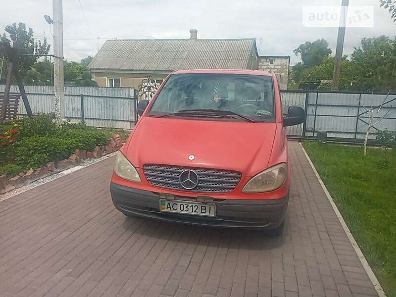 2004 mercedes-benz vito