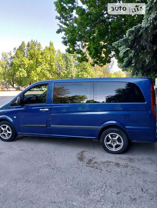 2004 mercedes-benz vito-111-cdi